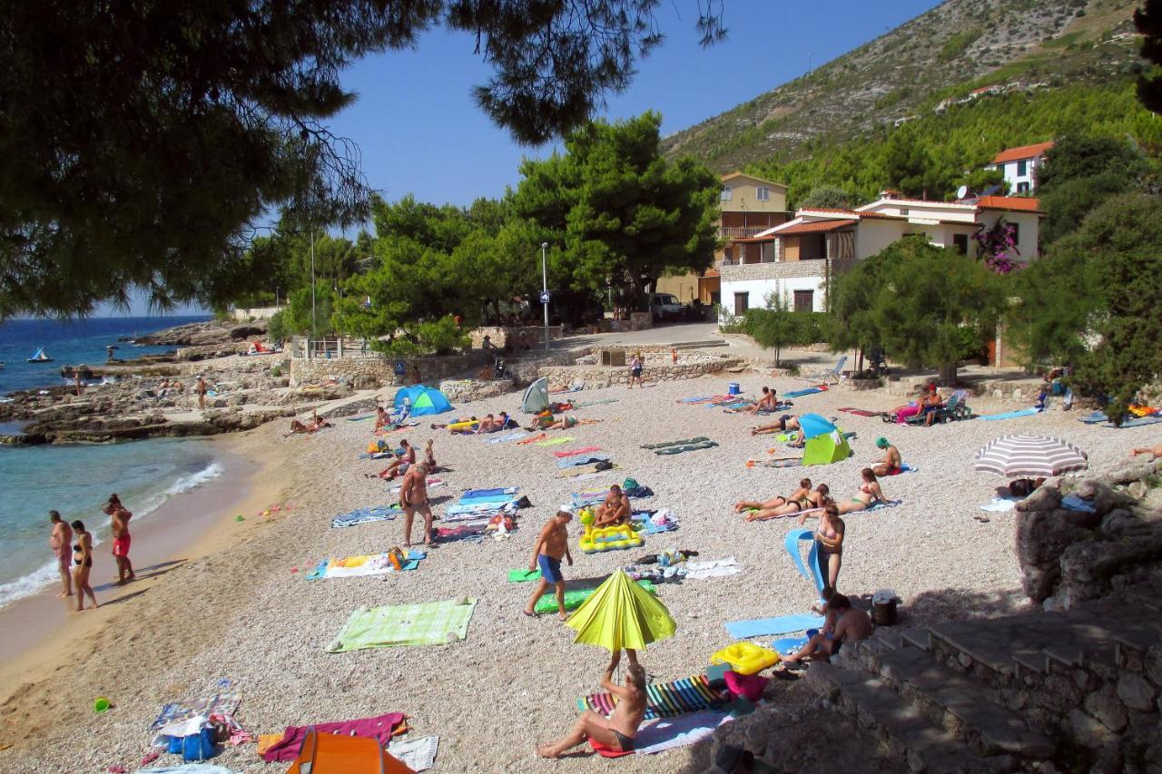 Apartments With A Parking Space Ivan Dolac, Hvar - 8797 Exterior foto