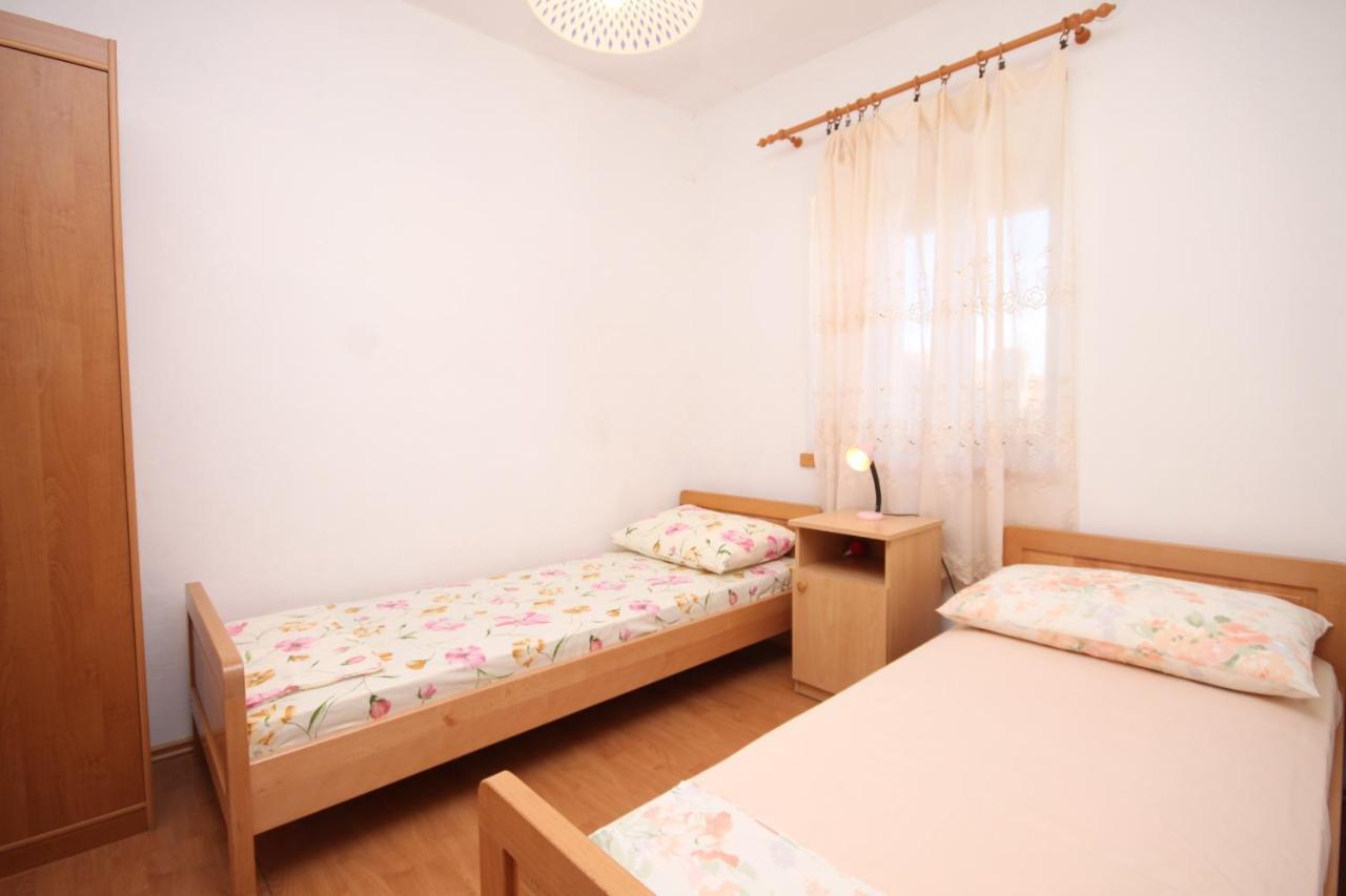 Apartments With A Parking Space Ivan Dolac, Hvar - 8797 Exterior foto